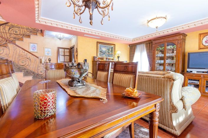 Image No.20-4 Bed Villa for sale