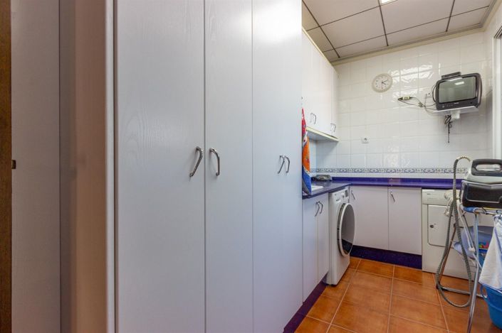 Image No.27-4 Bed Villa for sale