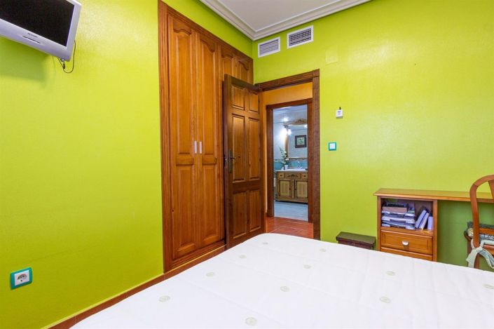 Image No.39-4 Bed Villa for sale