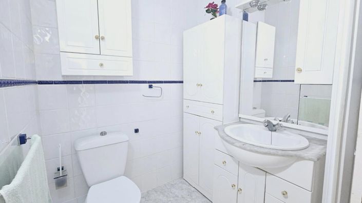 Image No.10-3 Bed Apartment for sale