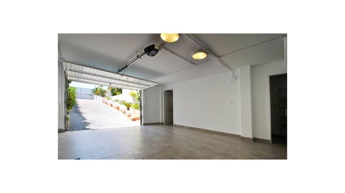 Image No.31-5 Bed Villa for sale