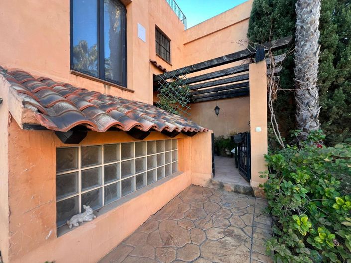 Image No.25-4 Bed Penthouse for sale