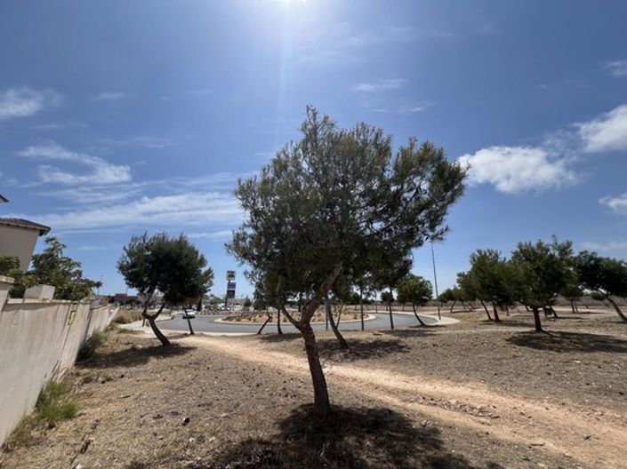 Image No.15-4 Bed Villa for sale