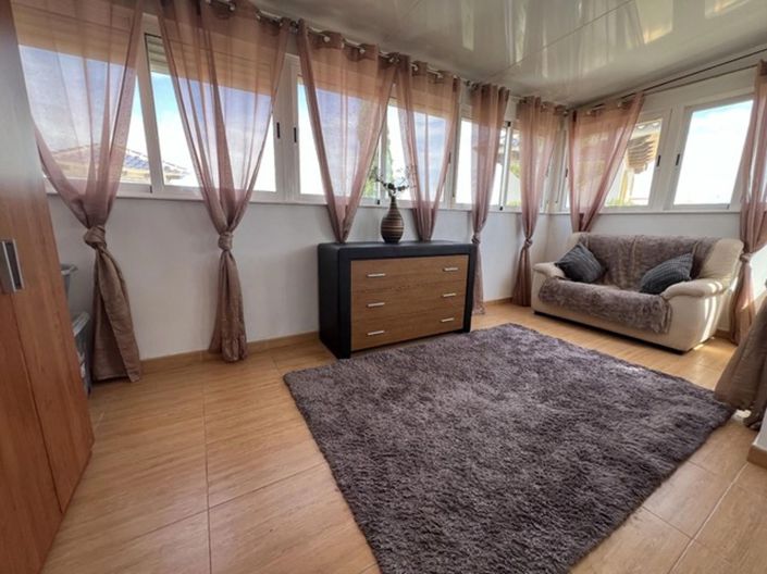 Image No.44-4 Bed Villa for sale