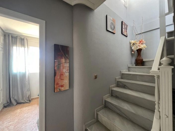 Image No.8-4 Bed Villa for sale