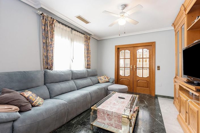 Image No.19-Villa de 5 chambres à vendre à Torrevieja