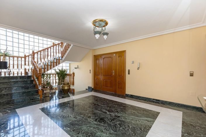 Image No.6-Villa de 5 chambres à vendre à Torrevieja