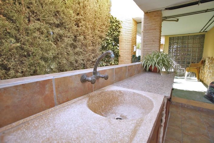 Image No.27-4 Bed Villa for sale