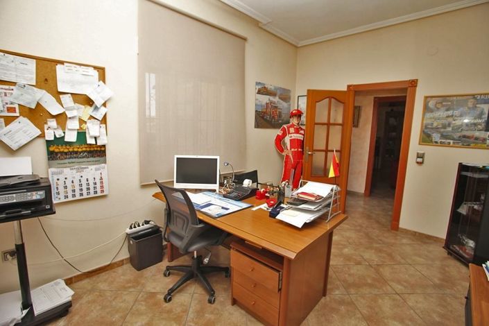 Image No.35-4 Bed Villa for sale