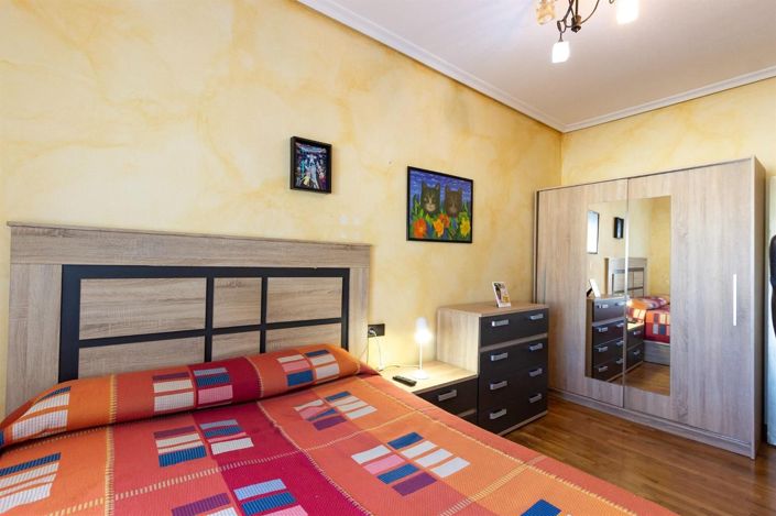 Image No.25-4 Bed Villa for sale