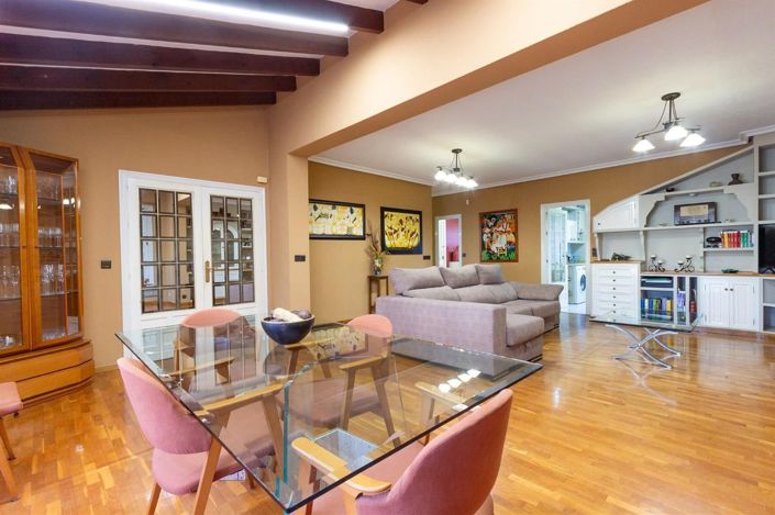 Image No.8-4 Bed Villa for sale