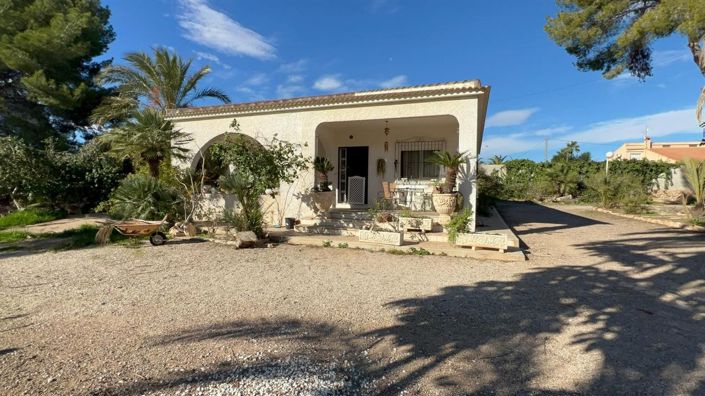 Image No.10-3 Bed Villa for sale