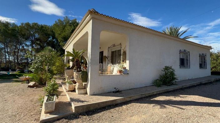 Image No.6-3 Bed Villa for sale