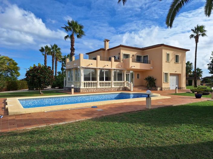 Image No.1-Villa de 5 chambres à vendre à Denia