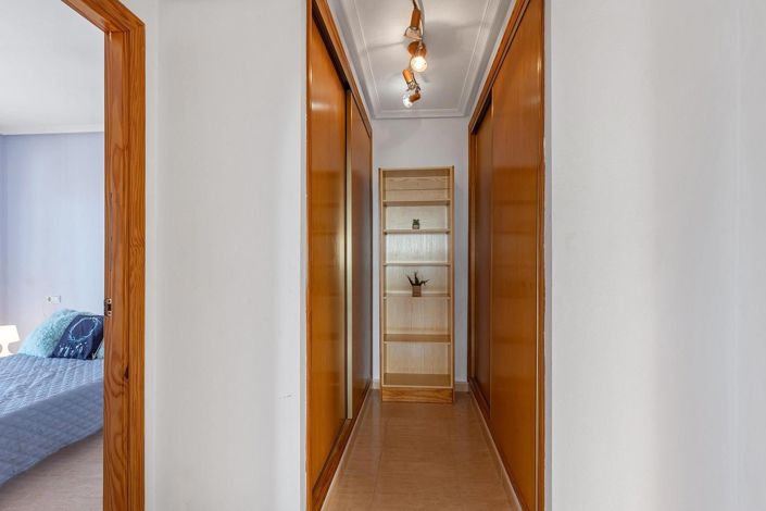 Image No.12-5 Bed Villa for sale