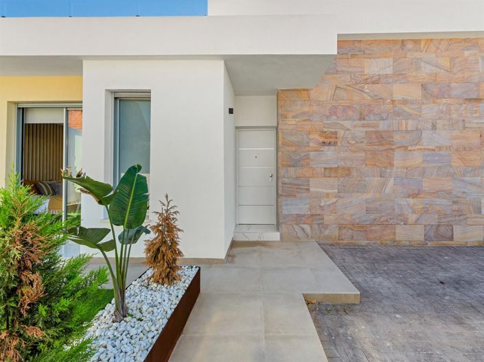 Image No.11-3 Bed Villa for sale