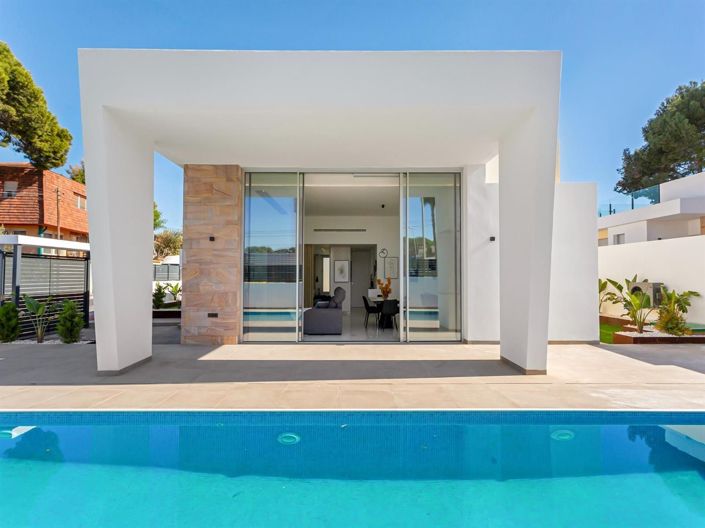 Image No.12-3 Bed Villa for sale