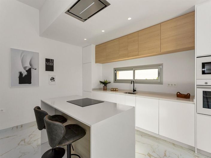 Image No.27-3 Bed Villa for sale