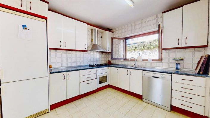 Image No.23-4 Bed Villa for sale