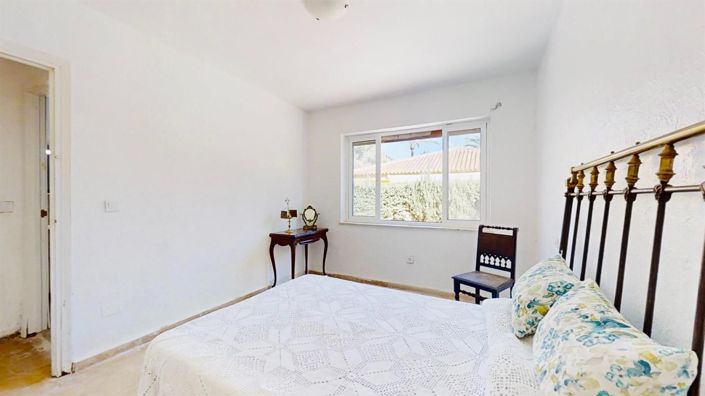 Image No.25-4 Bed Villa for sale