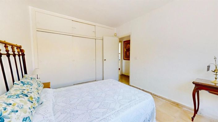 Image No.26-4 Bed Villa for sale