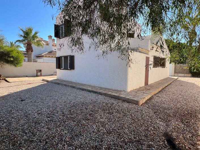 Image No.3-4 Bed Villa for sale