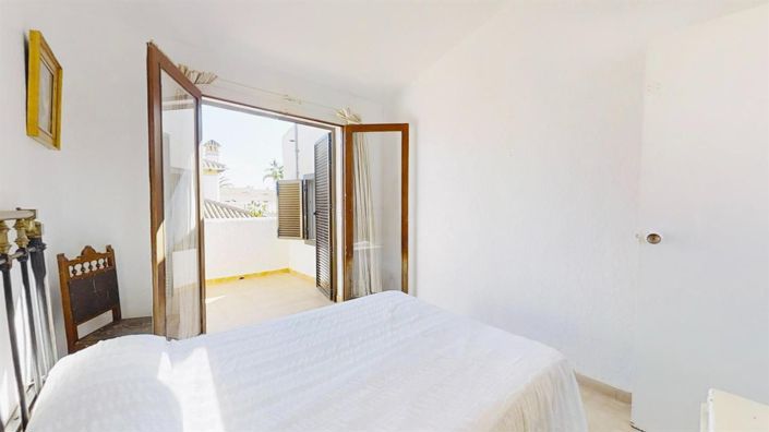 Image No.30-4 Bed Villa for sale