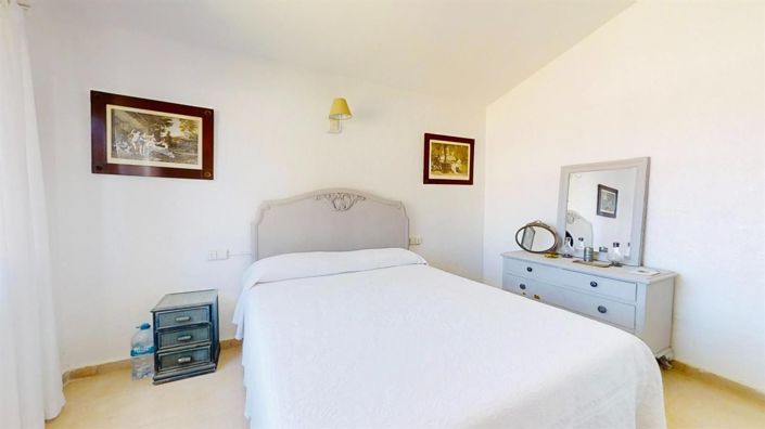 Image No.35-4 Bed Villa for sale