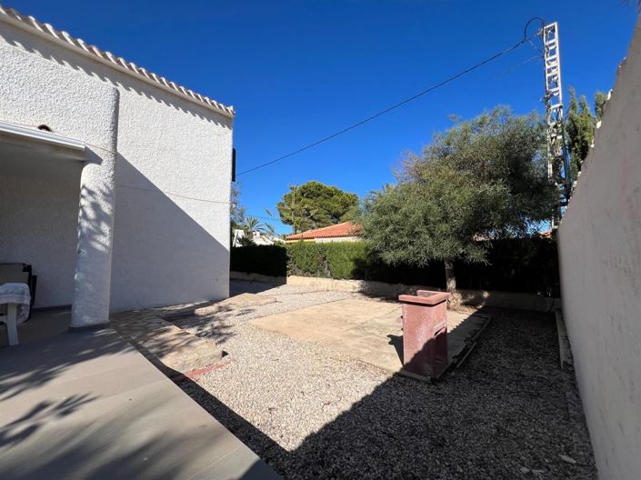 Image No.38-4 Bed Villa for sale