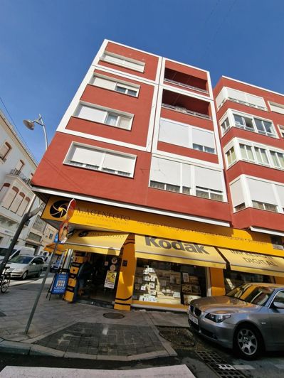 Image No.1-3 Bed Apartment for sale
