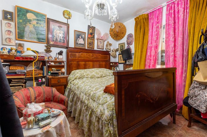 Image No.22-4 Bed Villa for sale