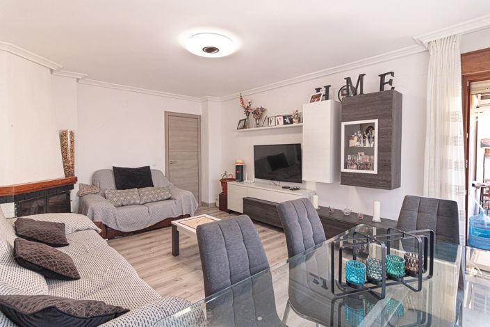 Image No.1-3 Bed Apartment for sale