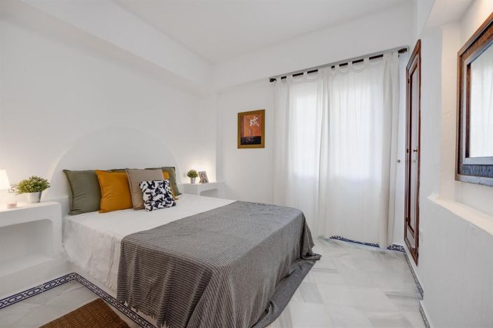 Image No.1-2 Bed Apartment for sale