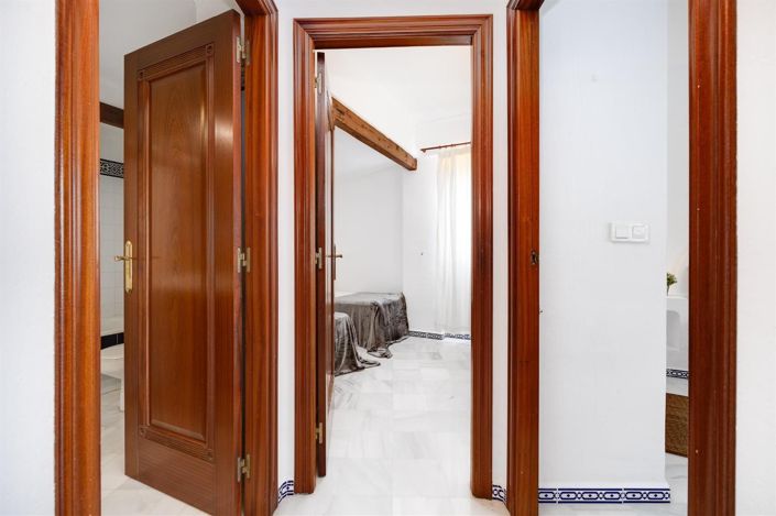 Image No.24-2 Bed Apartment for sale