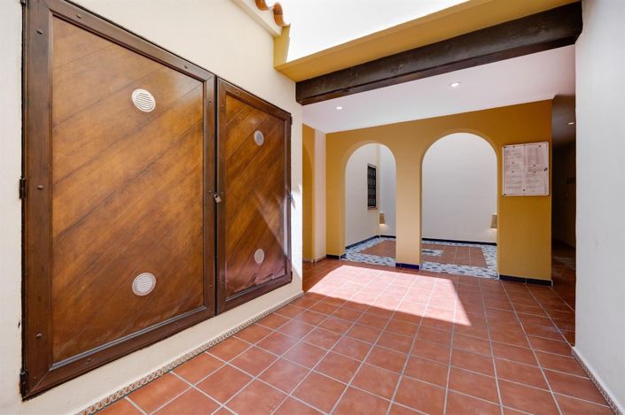 Image No.28-2 Bed Apartment for sale