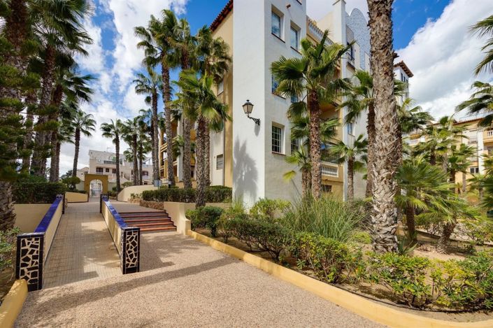 Image No.8-2 Bed Apartment for sale