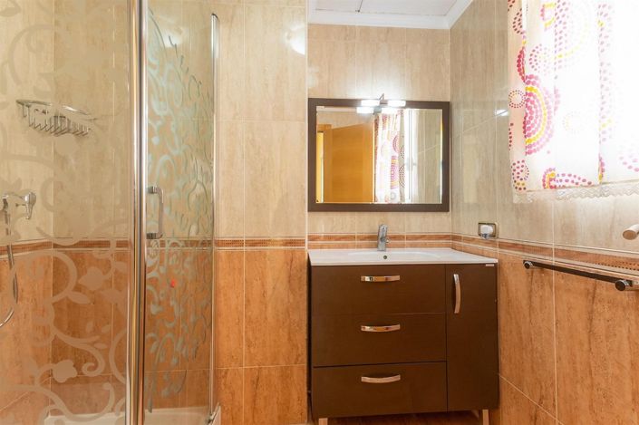 Image No.13-3 Bed Apartment for sale