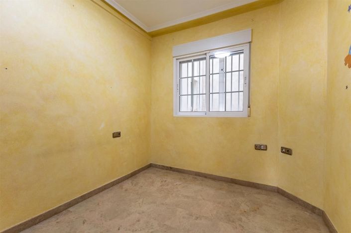 Image No.7-3 Bed Apartment for sale