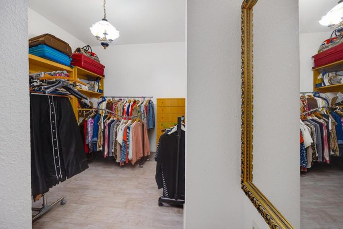 Image No.20-4 Bed Apartment for sale