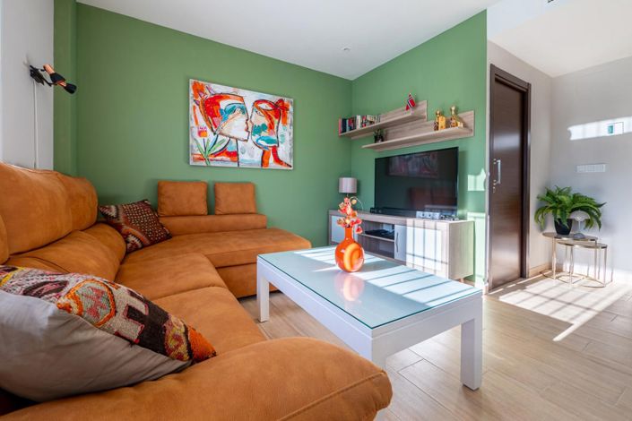 Image No.16-2 Bed House for sale