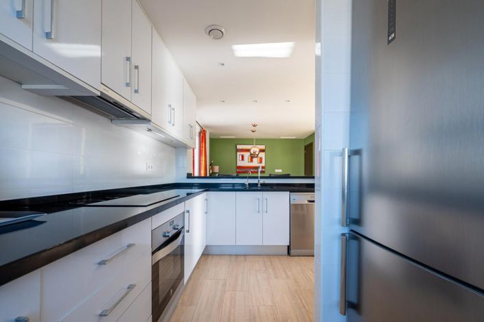 Image No.19-2 Bed House for sale