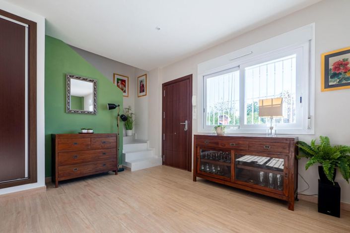 Image No.22-2 Bed House for sale