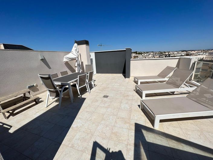 Image No.1-3 Bed Penthouse for sale
