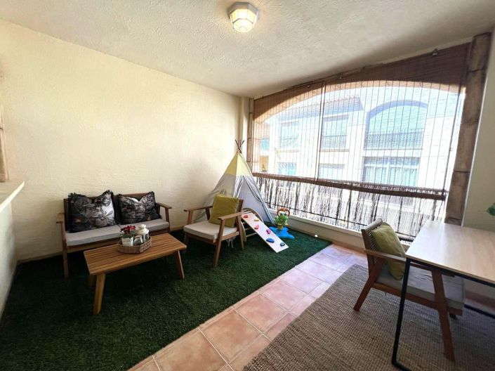 Image No.28-2 Bed Apartment for sale