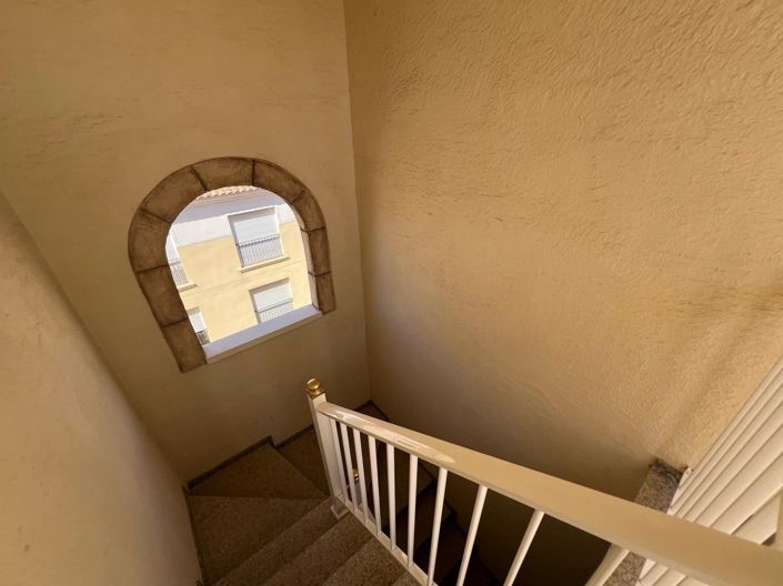 Image No.35-2 Bed Apartment for sale