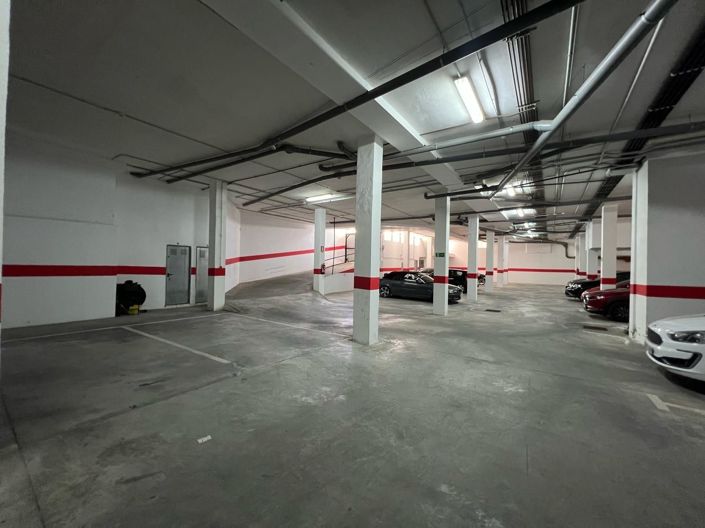 Image No.39-2 Bed Apartment for sale