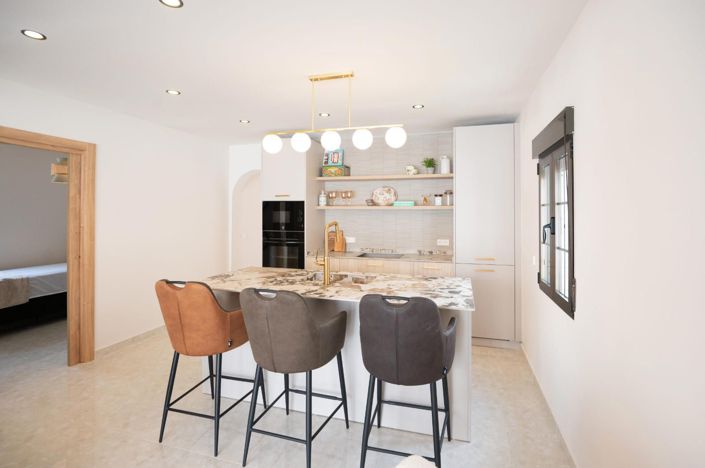 Image No.11-3 Bed Villa for sale