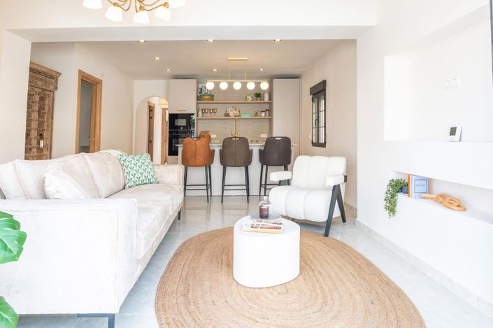 Image No.37-3 Bed Villa for sale