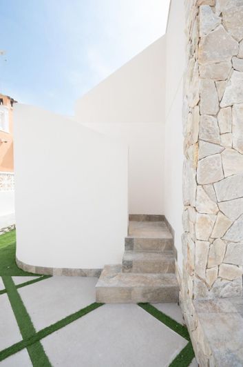 Image No.4-3 Bed Villa for sale