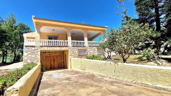 Image No.1-3 Bed Villa for sale